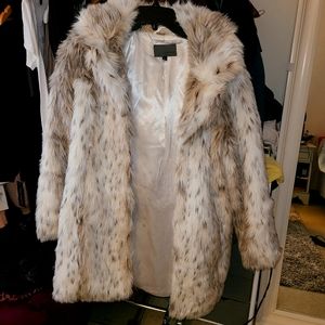 Faux fur mid rise jacket